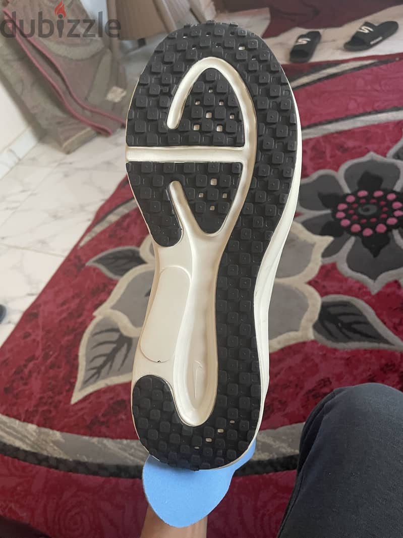 New Nike shoes Mirror 1