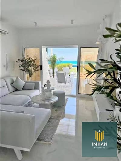 شاليه للبيع بخصم الكاش بالتقسيط على 8 سنين متشطب جاهز في قرية دايركشن وايت Direction white في راس الحكمه في الساحل الشمالي - العلمين 10د ل مارينا 8