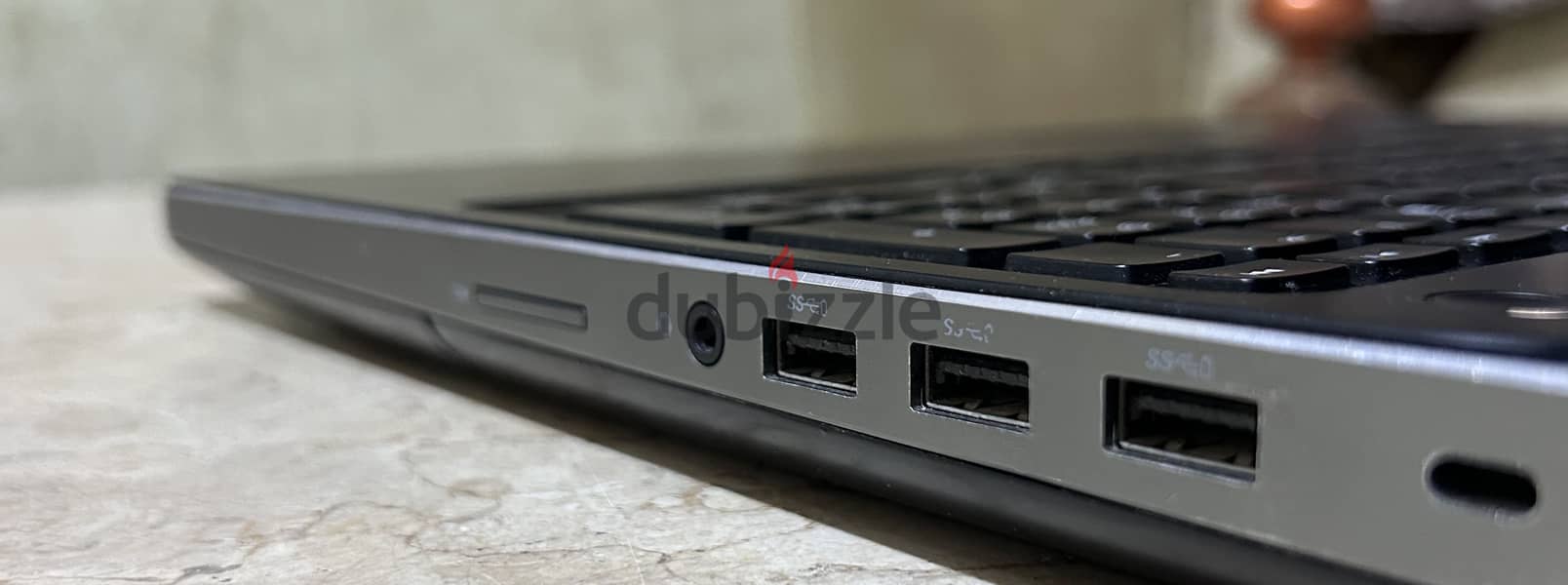 Dell Precision 7520 4