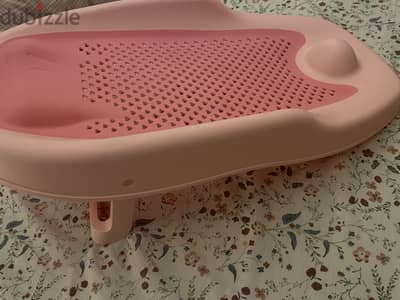 Foldable baby bathtub