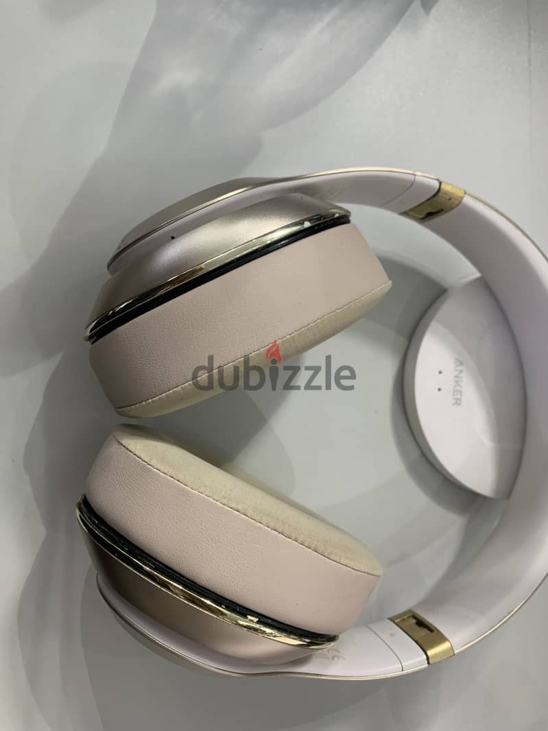 Beats Studio 2 wireless 6