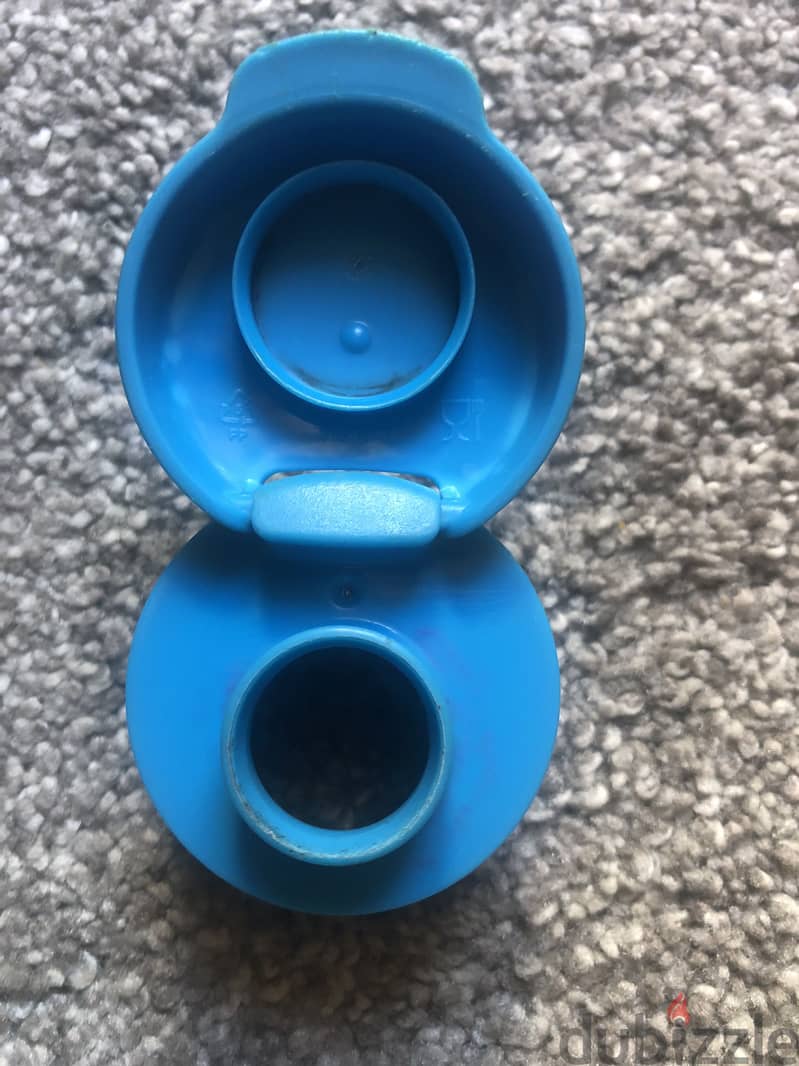 Tupperware insulated flask. 3