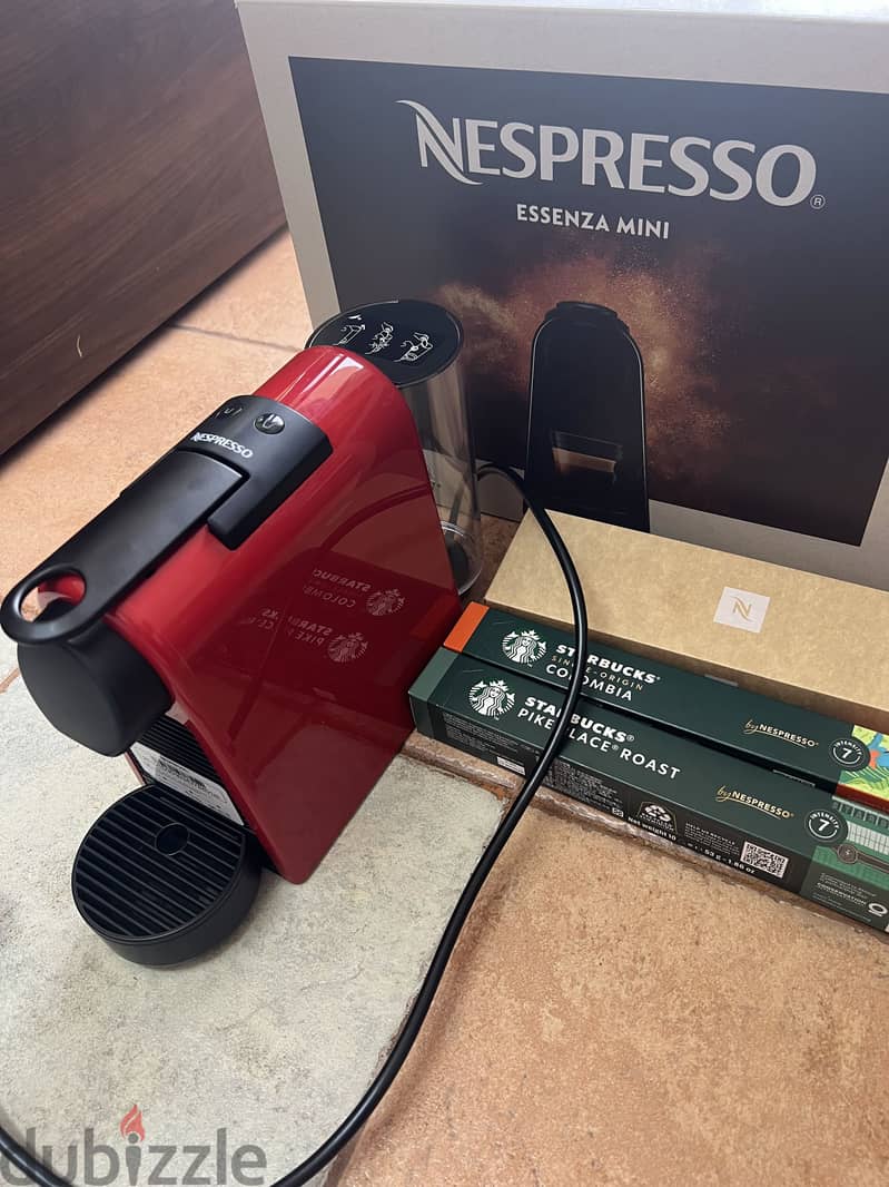Neapresso Essenza Mini red colour 4