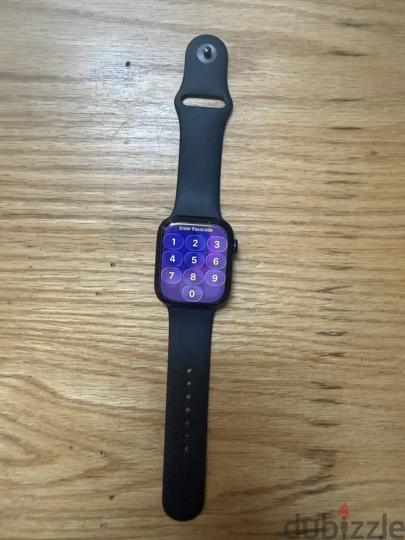 Apple watch series 8 2