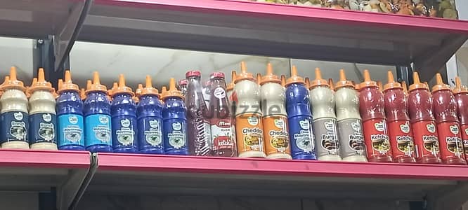 ارفف عرض استعمال ٦ شهور فقط كالجديده