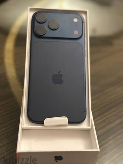 Apple - iPhone 17 Pro Max