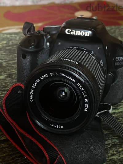 للبيع كاميرا كانون D600 فوتوغرافي بروفيشنال