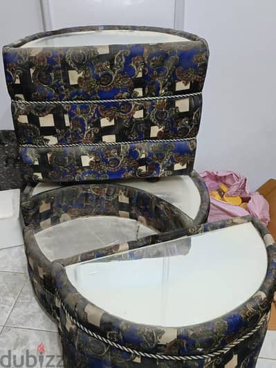 ٣  طرابيزات ركنه  نص دايره ومدور
