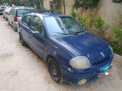 رينو كليو 2002