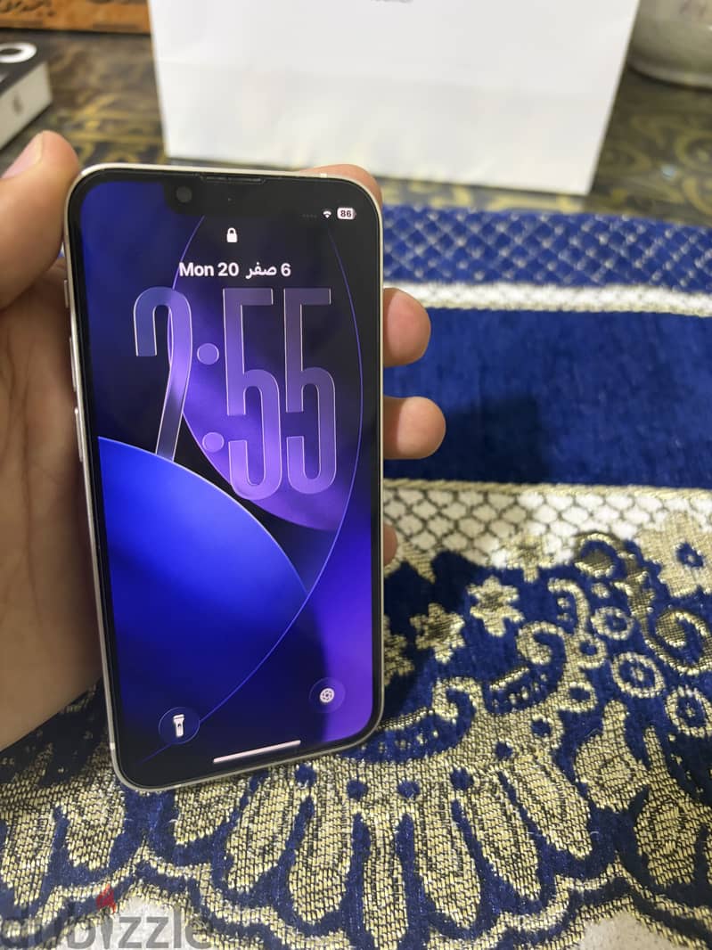 فرصة ممتازة: iPhone 13 mini مساحة 256 جيجا بسعر لقطة! 1