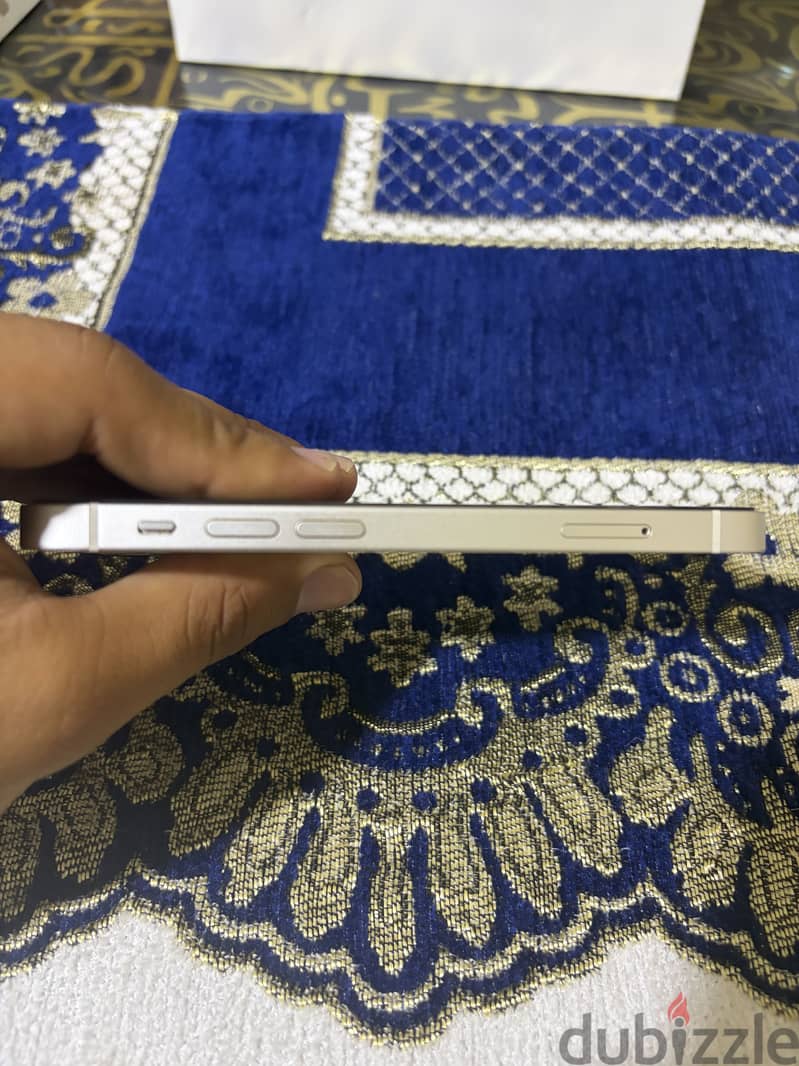 فرصة ممتازة: iPhone 13 mini مساحة 256 جيجا بسعر لقطة! 3