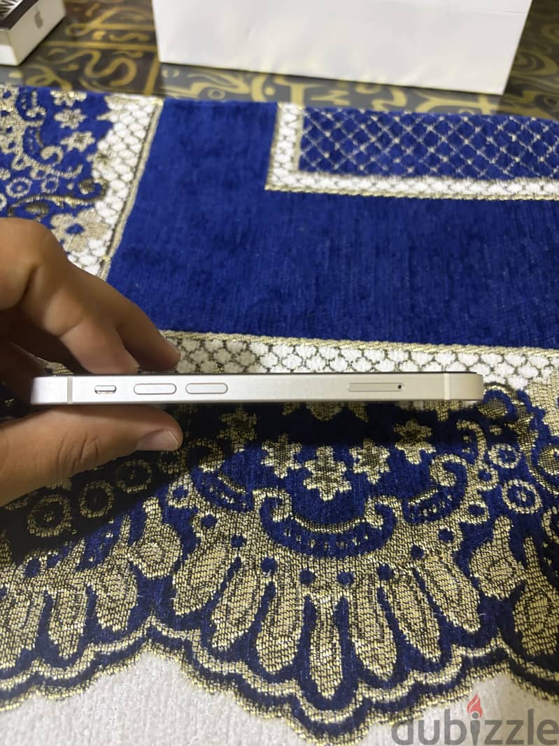 فرصة ممتازة: iPhone 13 mini مساحة 256 جيجا بسعر لقطة! 6