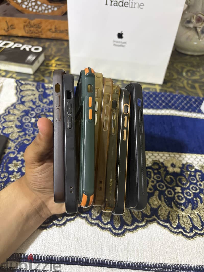 فرصة ممتازة: iPhone 13 mini مساحة 256 جيجا بسعر لقطة! 11