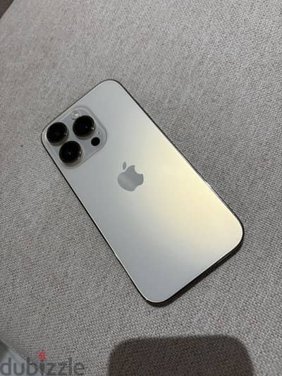 Apple - iPhone 14 Pro Apple - iPhone 14 Pro