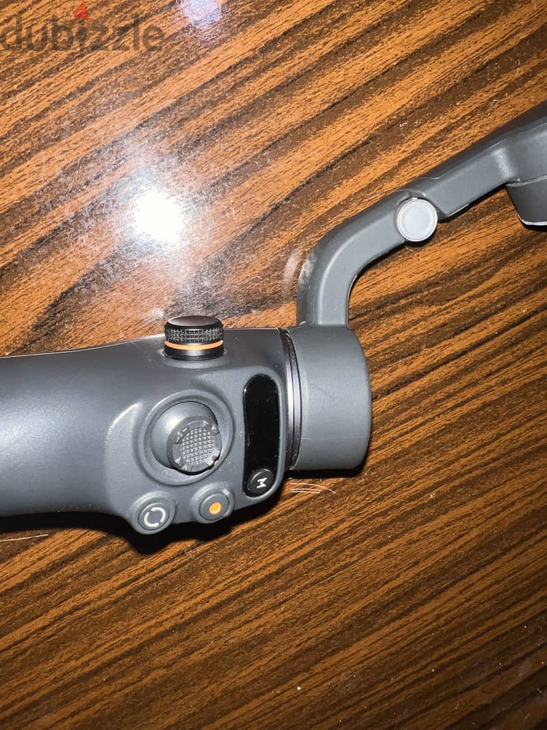 Dji mobile gimple 1