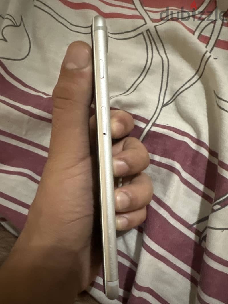 Apple - iPhone 7 Plus 4
