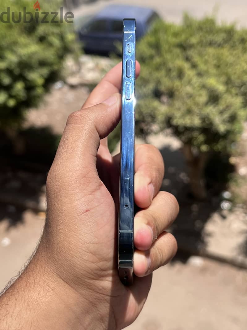 iPhone 12 Pro 4