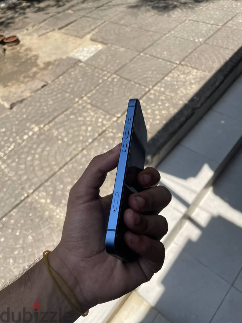 Apple - iPhone 13 7