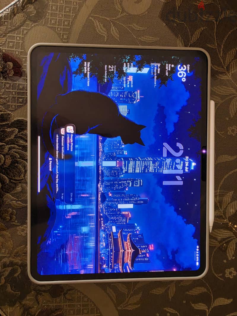 iPad Pro M4 13 Inch (512 GB) 3
