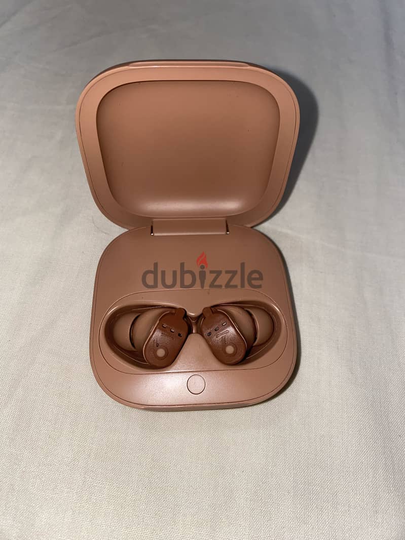 Beats Fit Pro 1