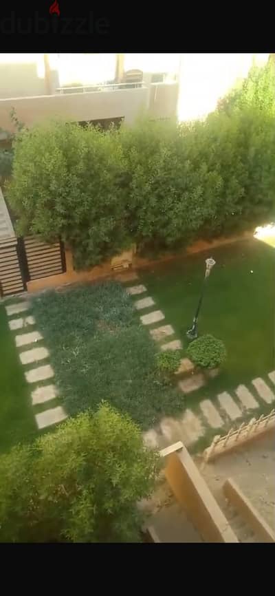 شقة في دجلة بالمز جاهزة للسكن بواجهة جميلة متشطبه