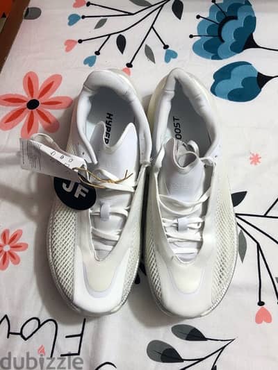 اخره قطعه متوفره hyper boots adidas