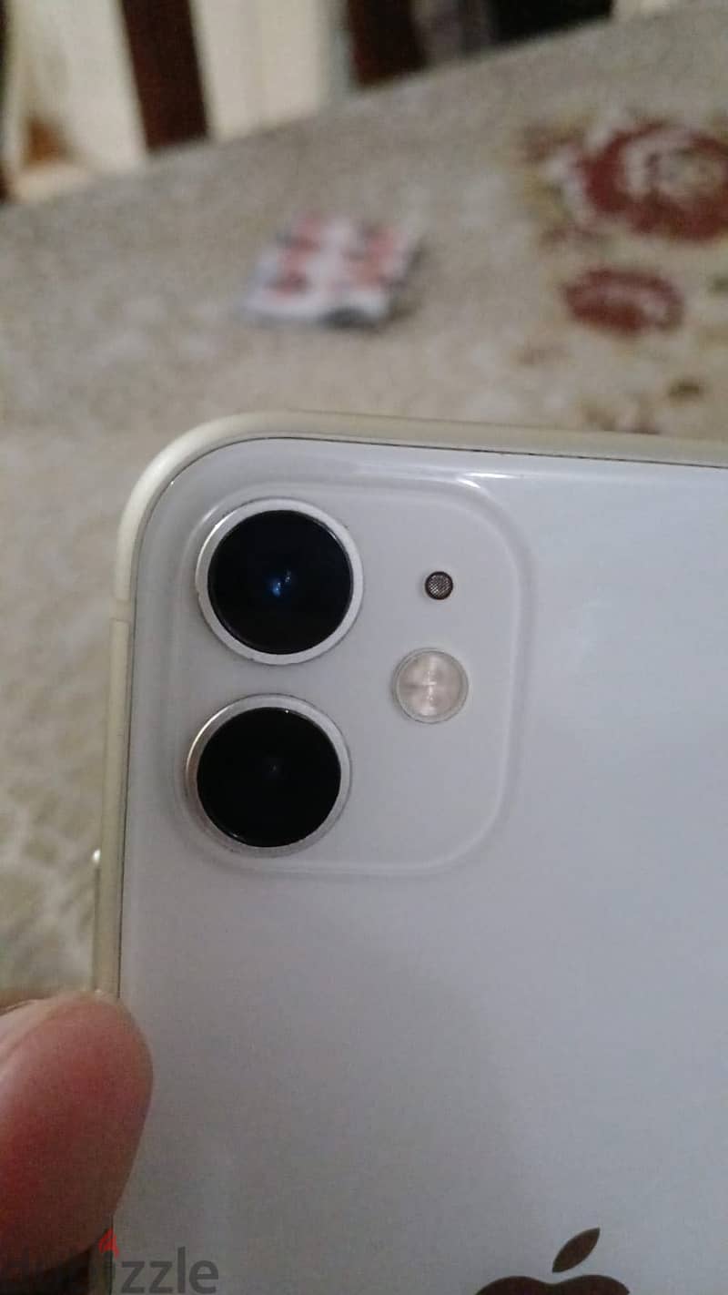 Apple - iPhone 11 2