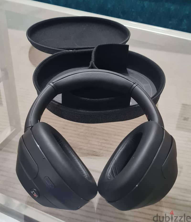sony ult headphone 4