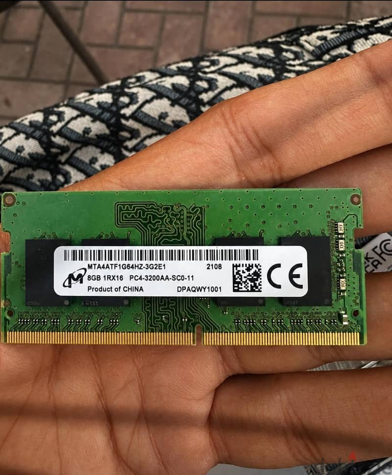 RAM 8+8 DDR4 1
