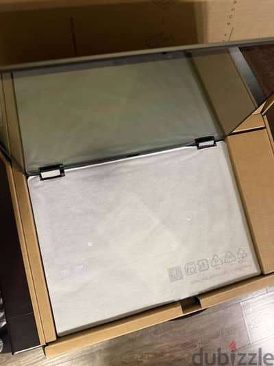 Asus flip 14 inch , بحالة الجديد ، السعر قابل للتفاوض في حالة الجدية