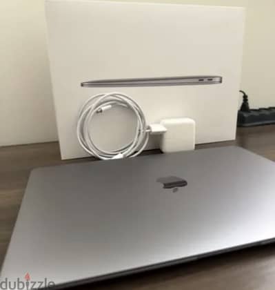 Macbook air m1 جديد للبيع