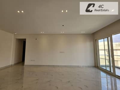 Under market price Apartment fully finished resale 170 m 3 bedrooms ready to move view landscape Prime Location in mountain view i city