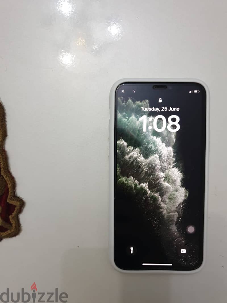 iPhone 11 Pro in perfect condition 4