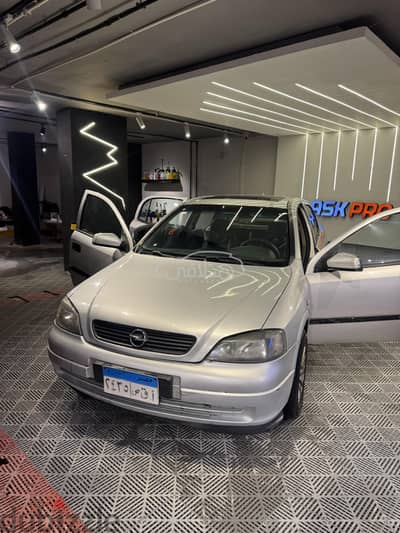 Used Opel Astra 2000 For Sale Gesr Al Suez