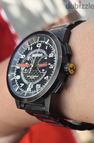 للبيع ساعة Ferrari GranTurismo Chronograph أصلية