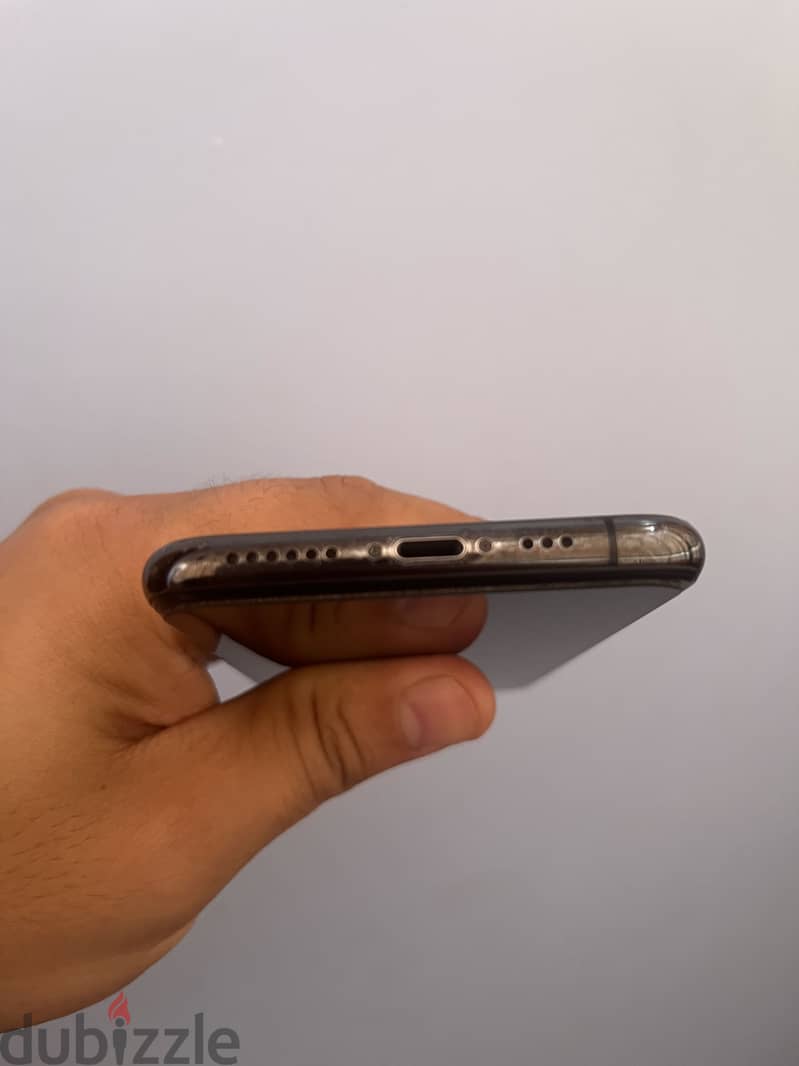Apple - iPhone XS 2