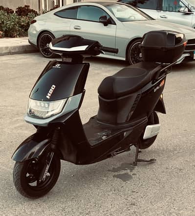 Galaxy electric scooter