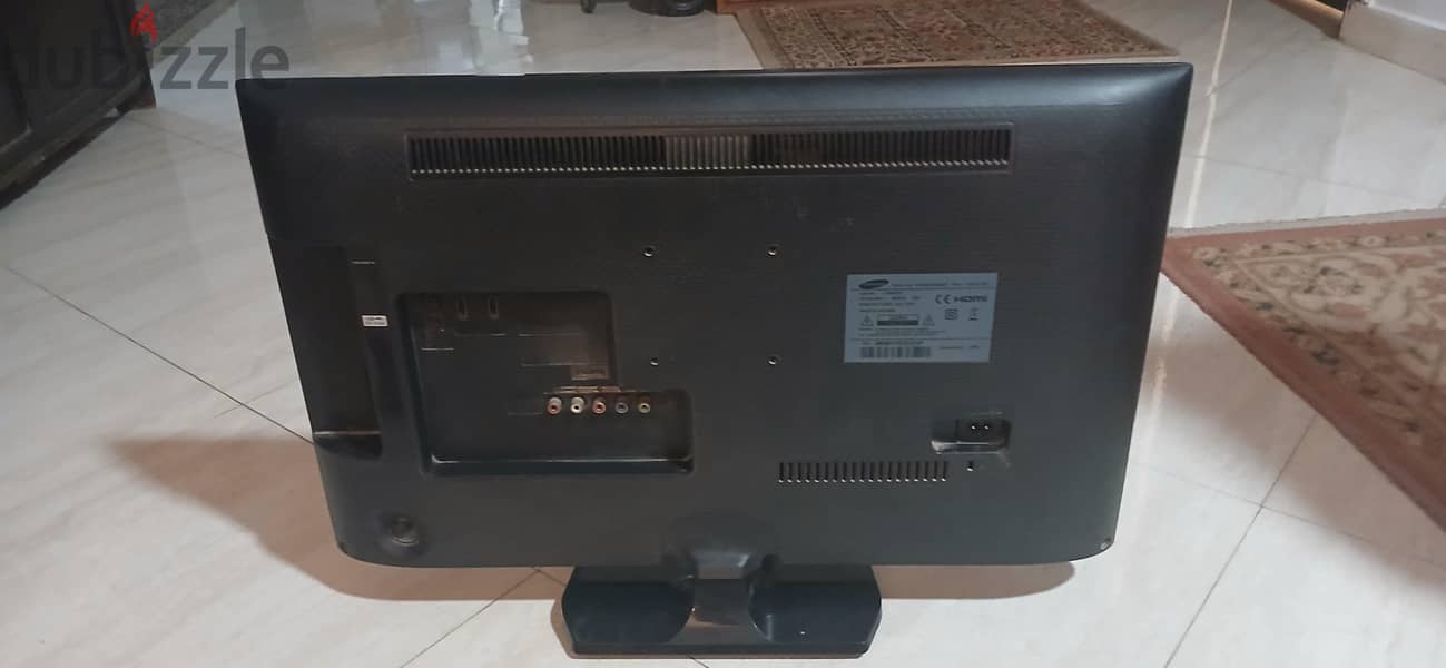 Samsung LT24D310 Moniter 1