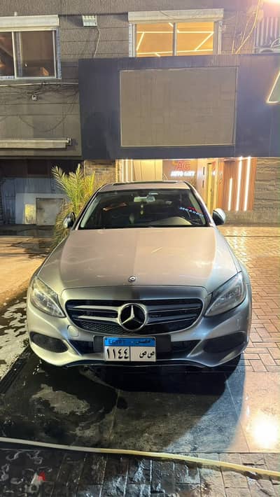 Mercedes-Benz C180 2015