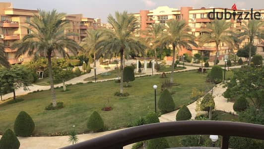 شقه للبيع في الرحاب 200م اسانسير لوكيشن مميز المرحله الرابعه تشطيبات خاصه فيوجاردن استلام فوري بسعر لقطه