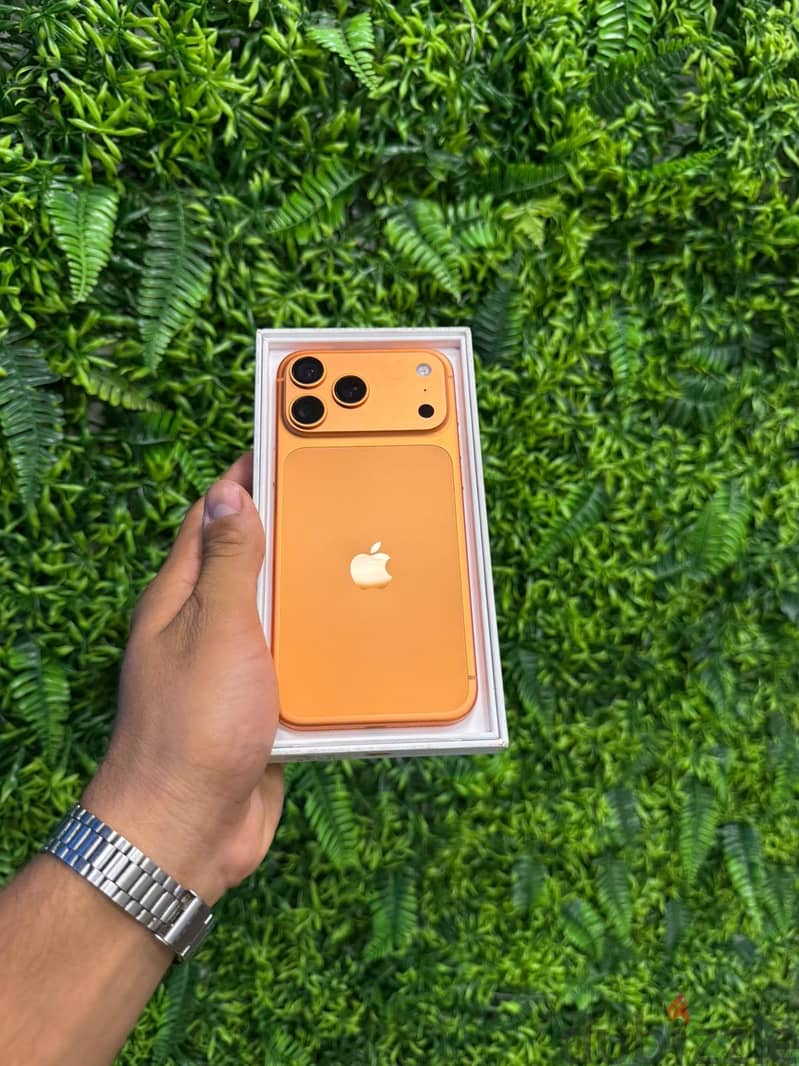 Apple - iPhone 17 Pro Max 5