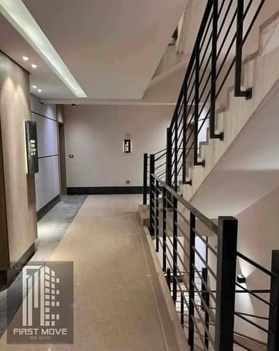 A fully finished apartment for immediate delivery inside Jade Park in the capital's administrative district in the best location in R3 and a cash price steal