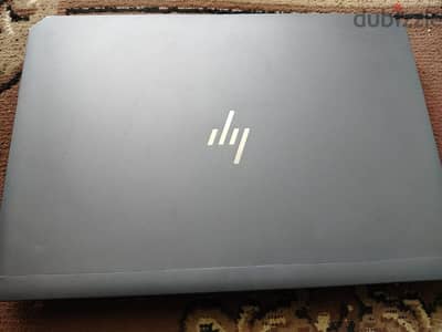 HP ZBOOK 17 G5 i7 -8Th H -16GB RAM - 512GB SSD