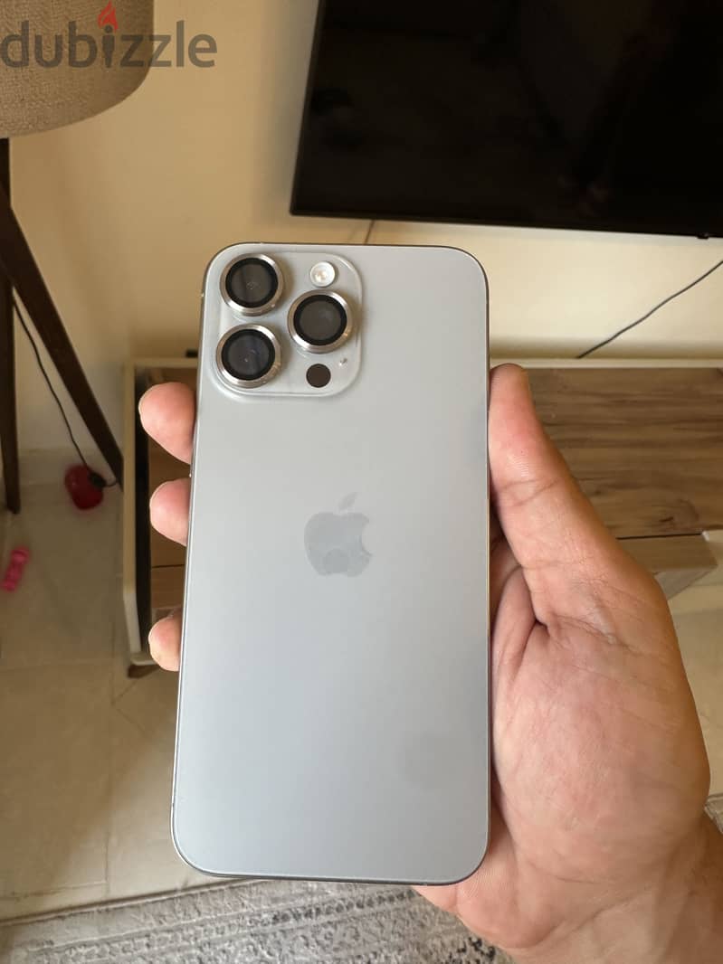 Apple - iPhone 15 Pro Max 1