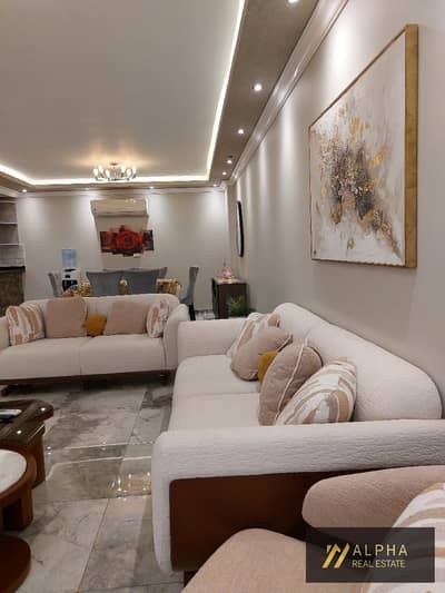 Fully Furnished Apartment for Rent in Azad Compound – New Cairo | 180 sqm | 3 Bedrooms | Prime Location Opposite AUC