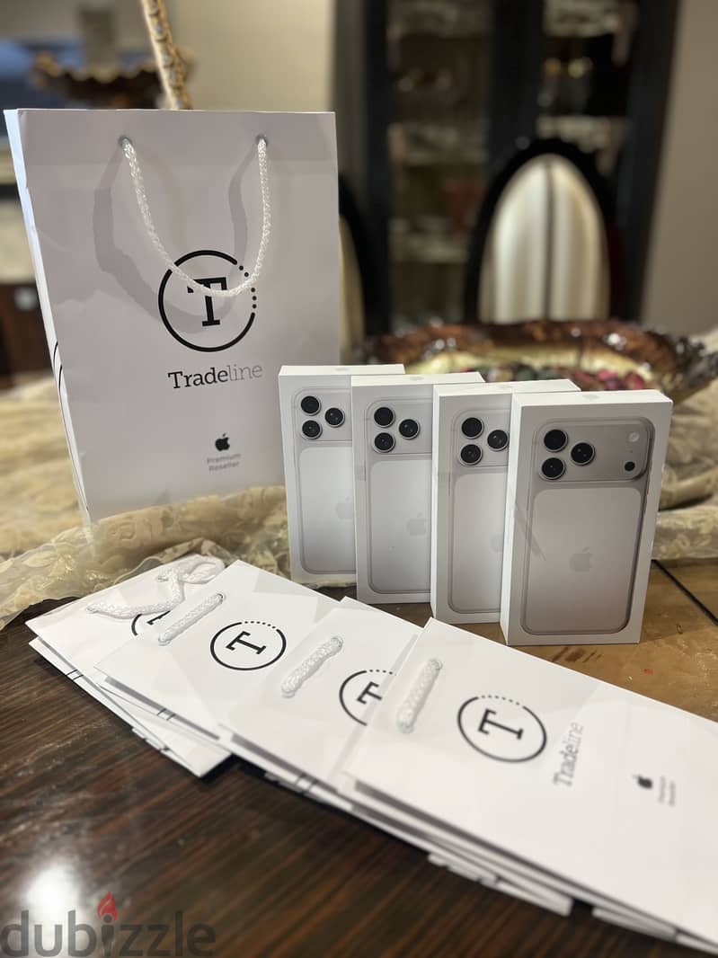 Apple - iPhone 17 Pro Max 2