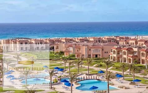 شاليه للبيع في لافيستا باي صف أول على البحر بإطلالة بحر وبول فيو وتشطيب كامل مع خصم 20% كاش
