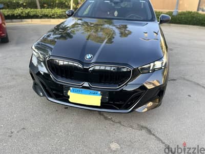 بي ام دبليو  اعلي فئه 520 2025  \ BMW 520 2025