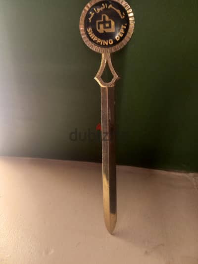 Vintage Letter Opener . . فتاحة جوابات قديمة  طلاء ذهب