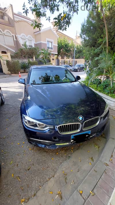 BMW 320i 2019